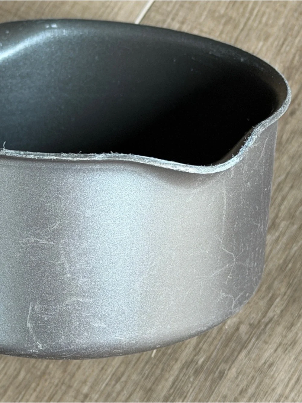 Circulon Nonstick 1Qt Sauce Pan/Lid  19T Non Stick 1309952 Premier Professional‎